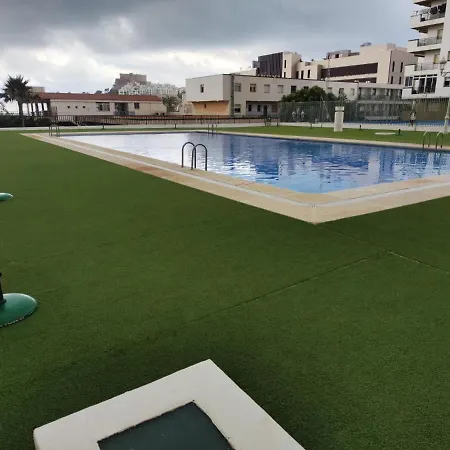 Apartamento Con Piscina Comunitaria Y Terraza *